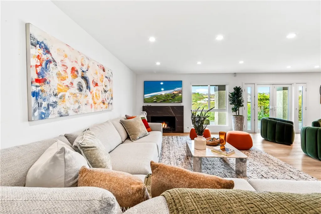 9 Jasmine Creek Dr, Corona Del Mar, California 92625 home-pic-14