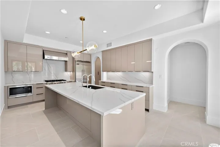 48 Talmont, Newport Coast, California 92657