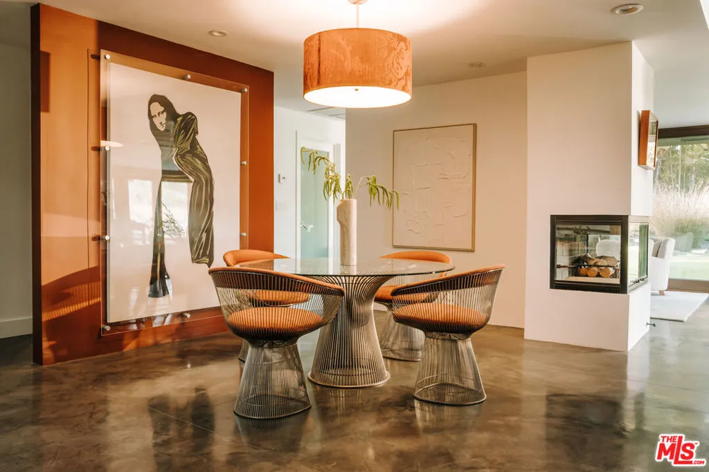 2220 Banyan Drive, Los Angeles, California 90049 home-pic-8