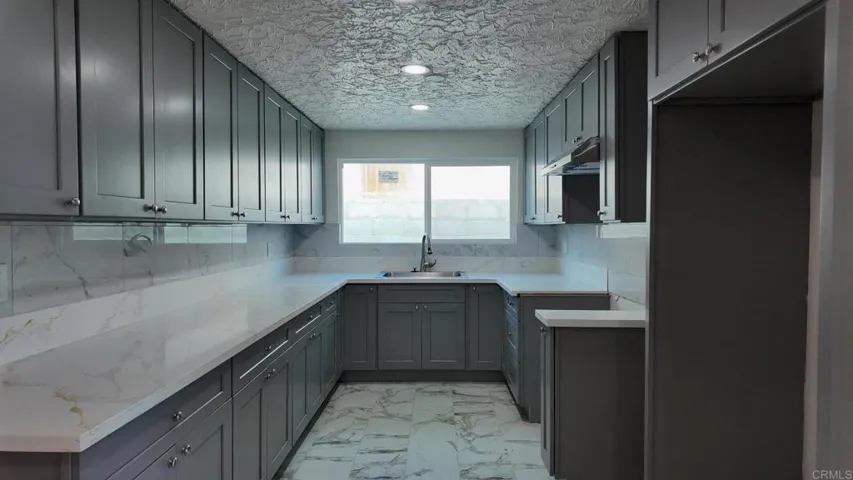 5382 Bonita Drive, San Diego, California 92114