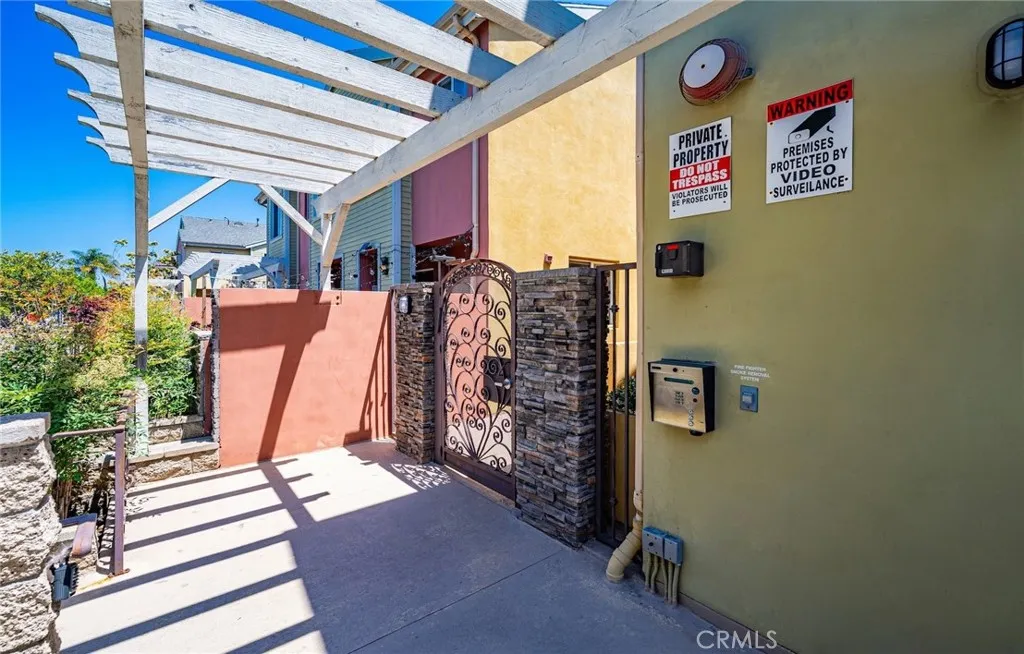 1500 Pine Avenue 19, Long Beach, California 90813 home-pic-14