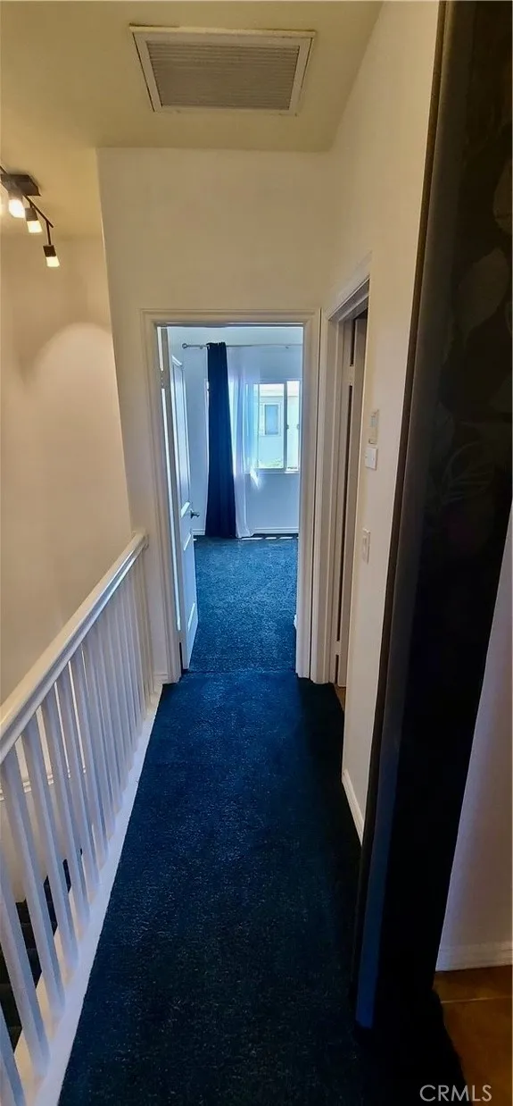 1500 Pine Avenue 19, Long Beach, California 90813 home-pic-7