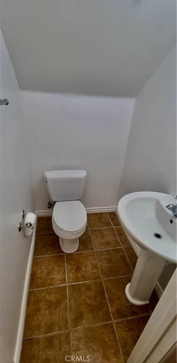 1500 Pine Avenue 19, Long Beach, California 90813 home-pic-5