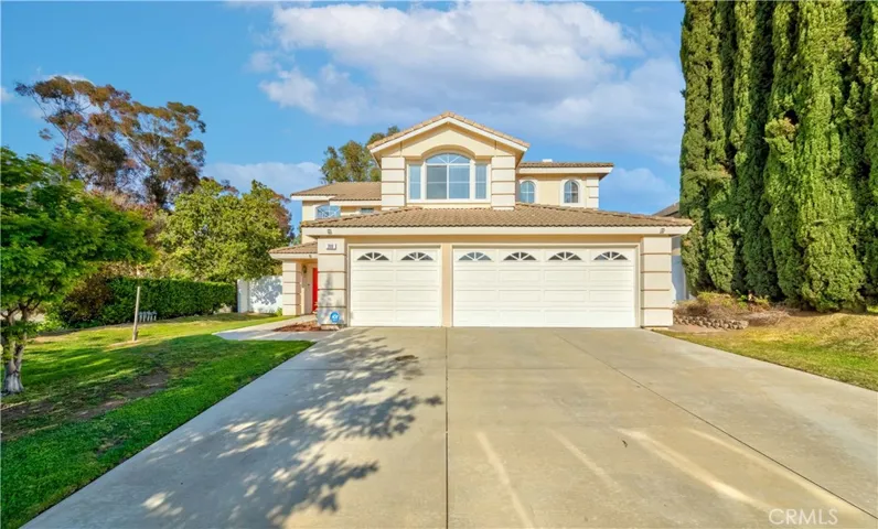 2018 Wren Way, Fullerton, California 92833