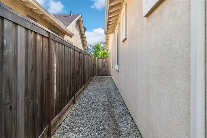 630 Brush Creek Lane, Chico, California 95973