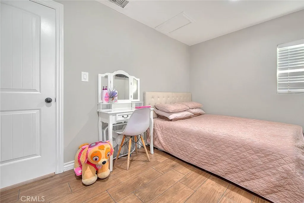 1261 W 13th Street, San Bernardino, California 92411 home-pic-10