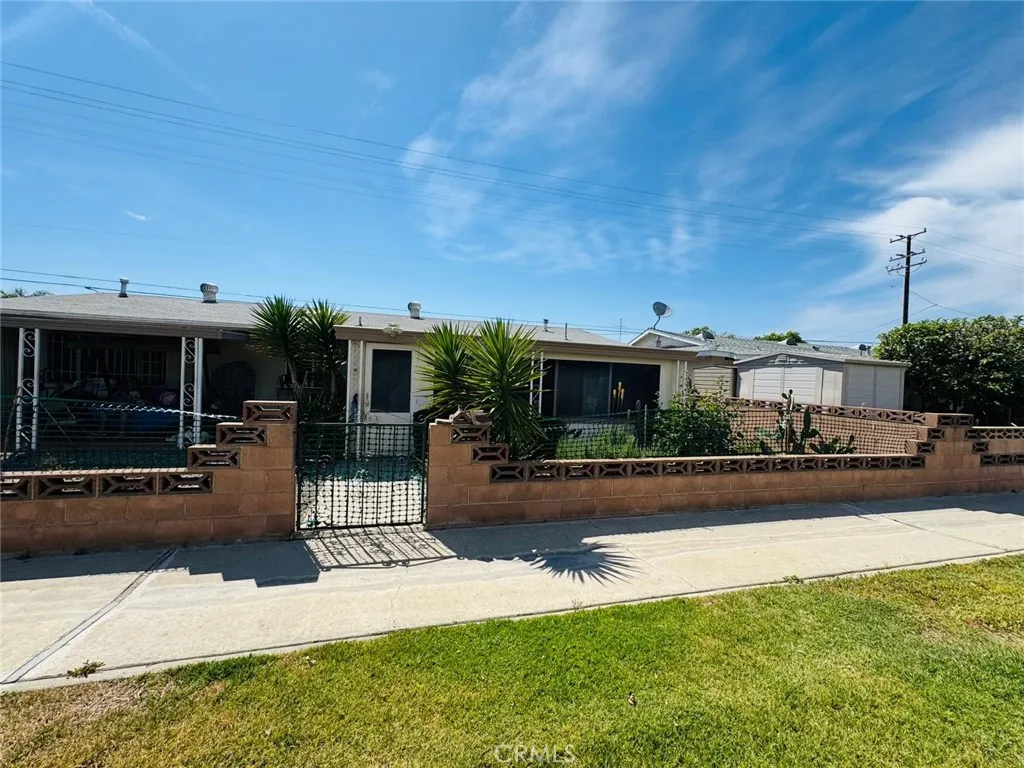 840 S. Gilbert St., Hemet, California 92543 home-pic-27