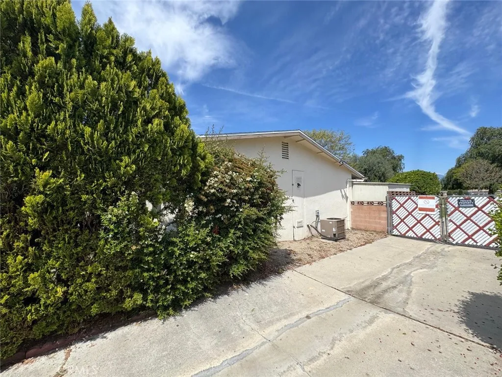 840 S. Gilbert St., Hemet, California 92543 home-pic-5