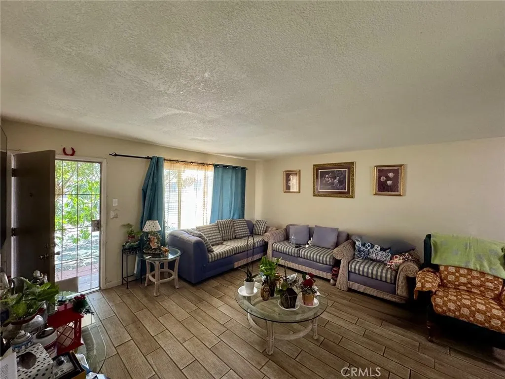 840 S. Gilbert St., Hemet, California 92543 home-pic-12