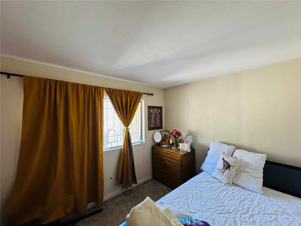 840 S. Gilbert St., Hemet, California 92543 home-pic-14
