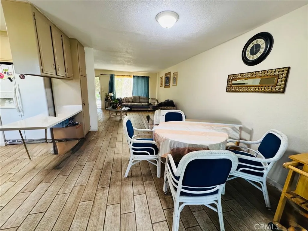840 S. Gilbert St., Hemet, California 92543 home-pic-9