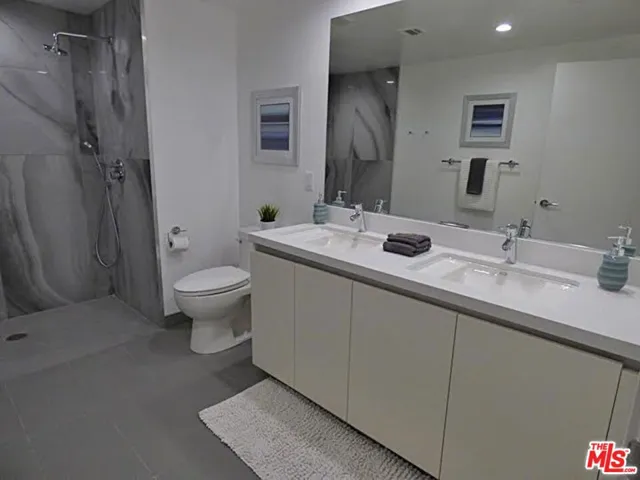 1526 Armacost Avenue 102, Los Angeles, California 90025