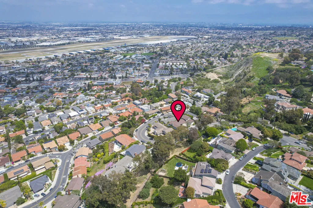 24880 Via Valmonte, Torrance, California 90505 home-pic-20