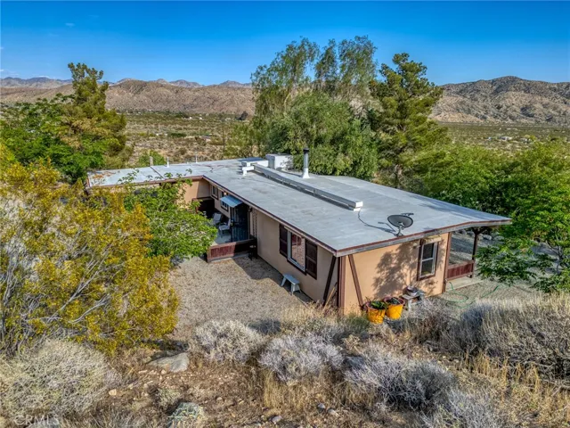 50125 Cedar Drive, Morongo Valley, California 92256