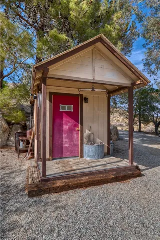 50125 Cedar Drive, Morongo Valley, California 92256