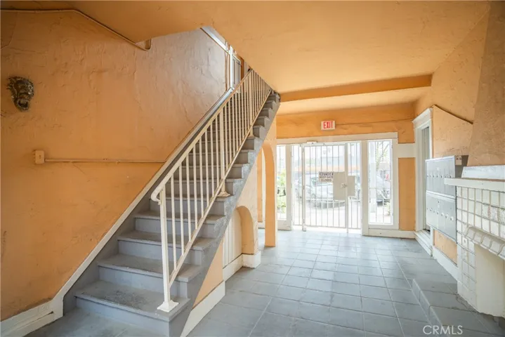 1495 Cedar Avenue, Long Beach, California 90813