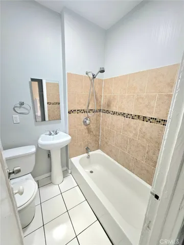 1495 Cedar Avenue, Long Beach, California 90813