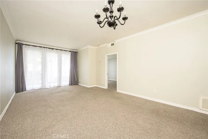 2233 Martin 213, Irvine, California 92612