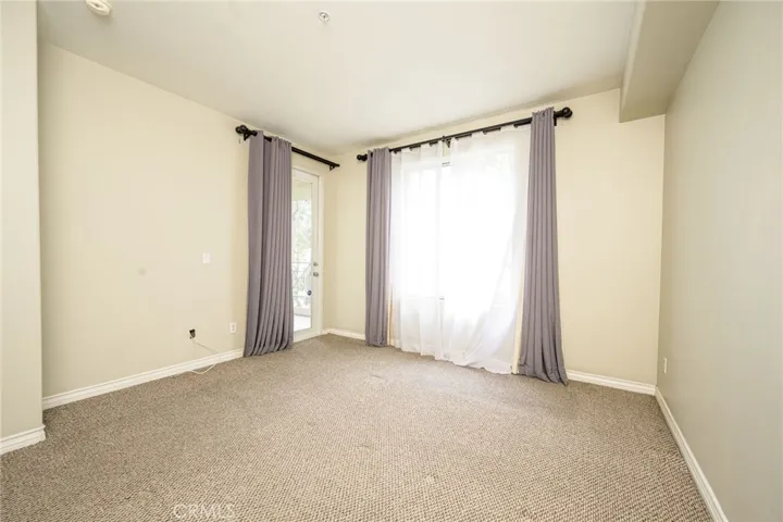 2233 Martin 213, Irvine, California 92612