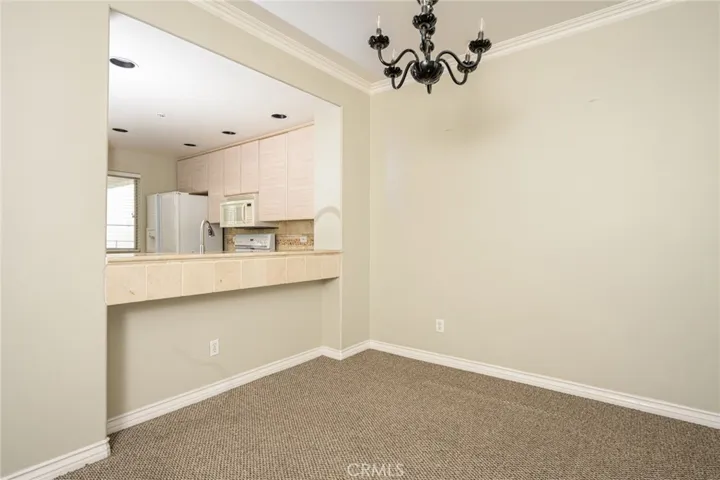 2233 Martin 213, Irvine, California 92612