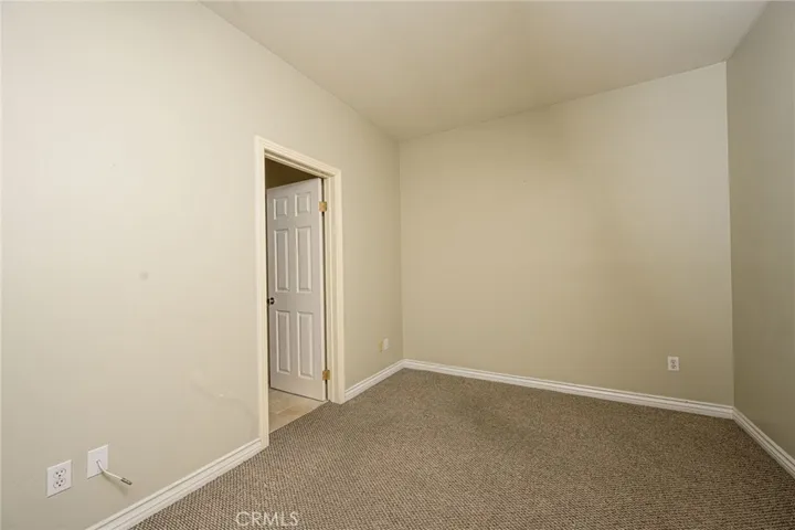 2233 Martin 213, Irvine, California 92612