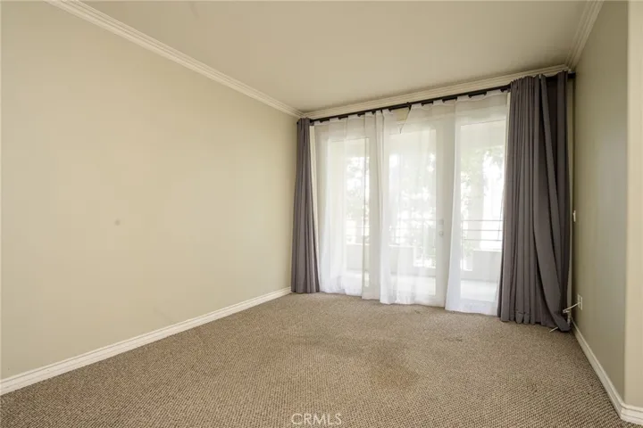 2233 Martin 213, Irvine, California 92612