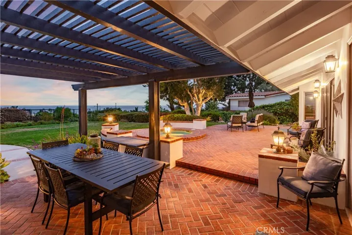 3212 Barkentine Road, Rancho Palos Verdes, California 90275