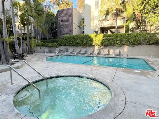 Great spa and swoimmers pool t