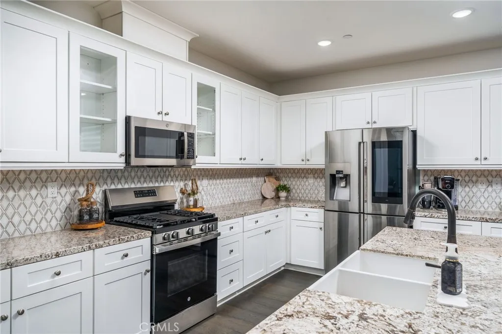 1525 Overpark Lane, Beaumont, California 92223 home-pic-6