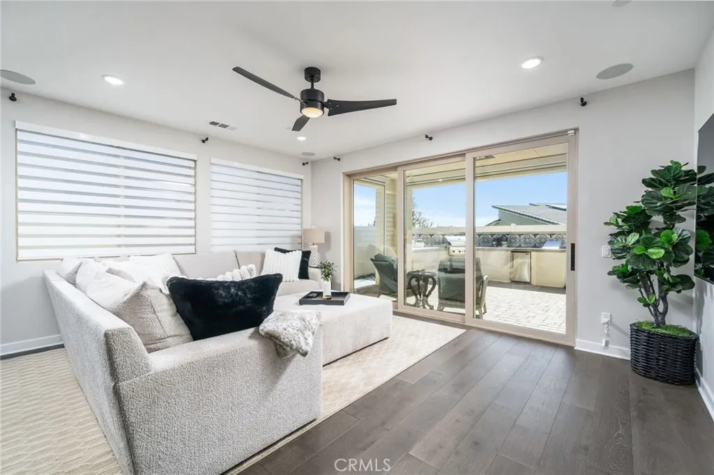 1525 Overpark Lane, Beaumont, California 92223 home-pic-7