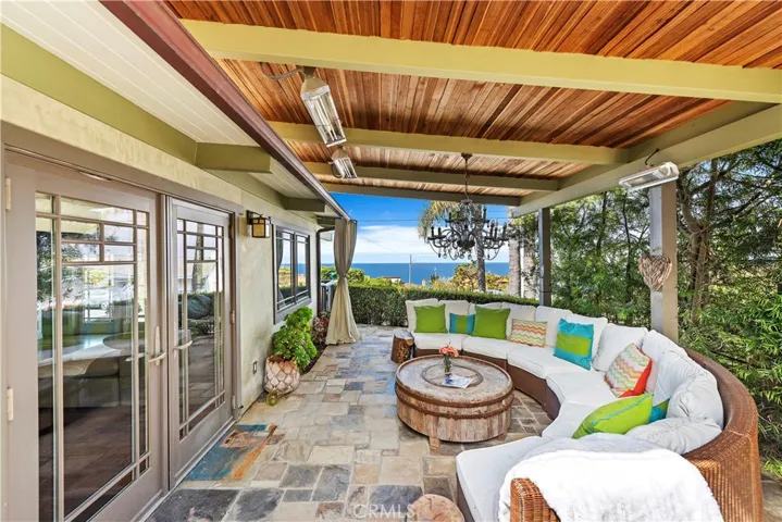 2830 Chateau Way, Laguna Beach, California 92651