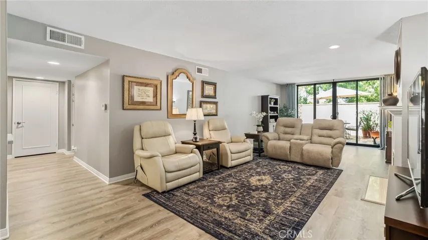 170 N Grand Avenue 103, Pasadena, California 91103