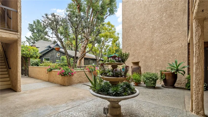 170 N Grand Avenue 103, Pasadena, California 91103