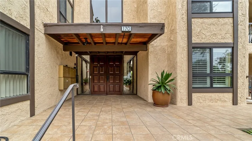 170 N Grand Avenue 103, Pasadena, California 91103