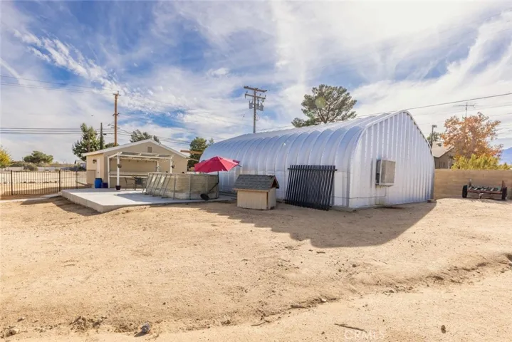 34005 Longview Road, Pearblossom, California 93553