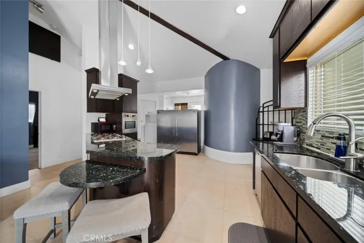 34005 Longview Road, Pearblossom, California 93553