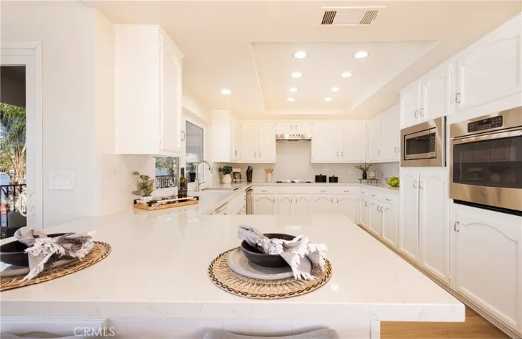 29284 Big Range Road, Canyon Lake, California 92587