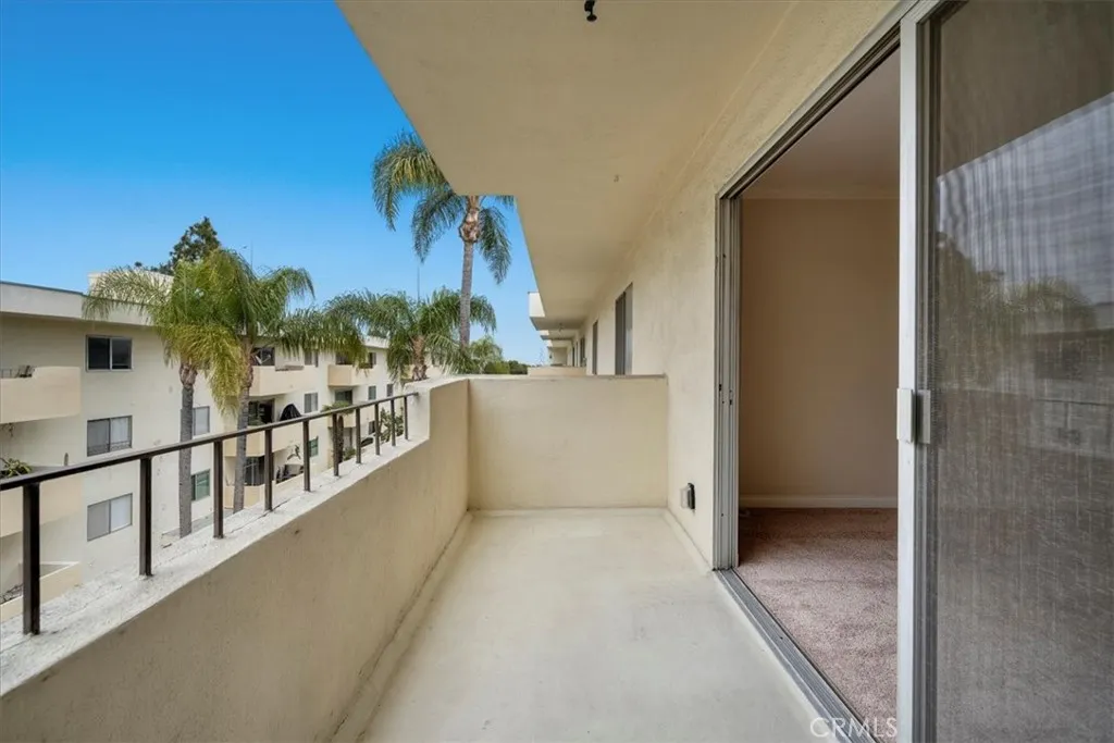 29641 S Western Avenue 411, Rancho Palos Verdes, California 90275 home-pic-10