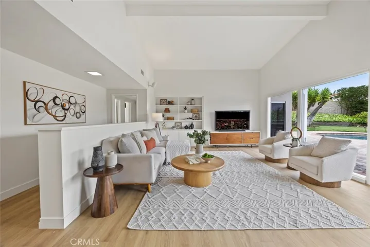 30214 Cartier Drive, Rancho Palos Verdes, California 90275