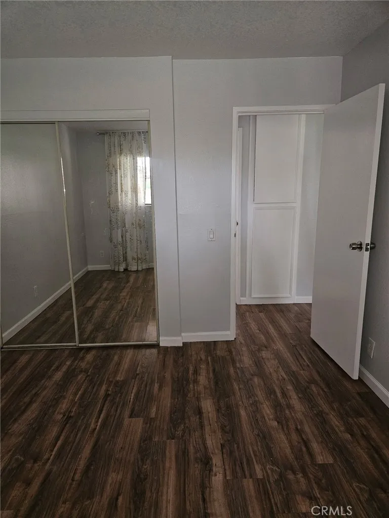 2809 N Los Felices Circle E 100, Palm Springs, California 92262 home-pic-5