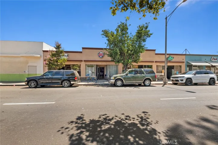 2070 Santa Fe Avenue, Long Beach, California 90810