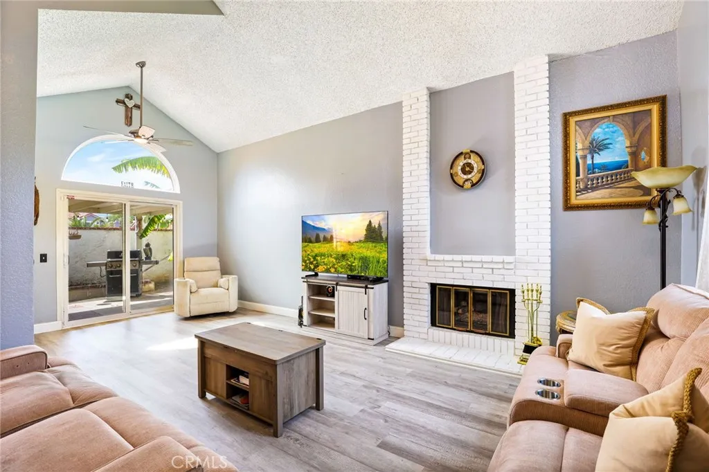 9387 Hot Springs Road, Corona, California 92883 home-pic-1