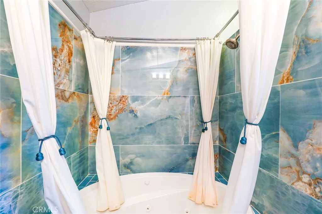 9387 Hot Springs Road, Corona, California 92883 home-pic-17