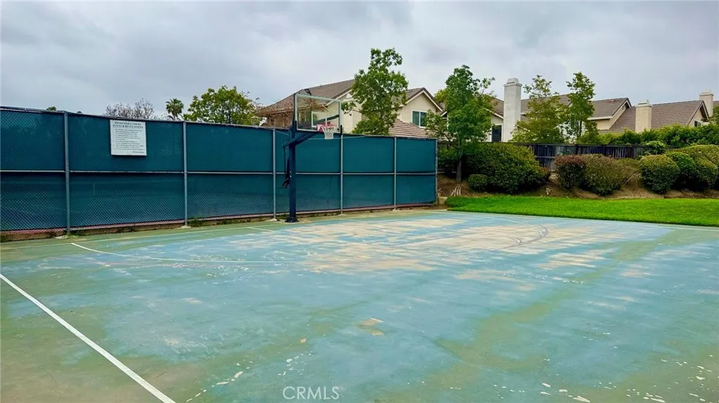 8712 Chessington Drive 255d, Inglewood, California 90305 home-pic-33