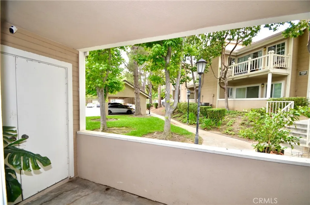 8712 Chessington Drive 255d, Inglewood, California 90305 home-pic-16