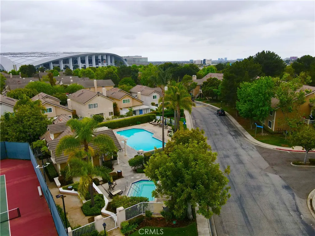 8712 Chessington Drive 255d, Inglewood, California 90305 home-pic-26