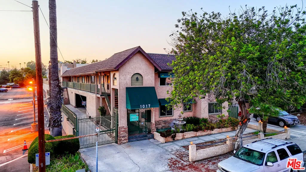 1017 Sonora Avenue A, Glendale, California 91201, 1 Bedroom Bedrooms, ,1 BathroomBathrooms,Residential Lease,For Rent,Sonora,25534751