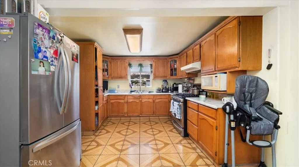 4126 Whittier Boulevard, Los Angeles, California 90023 home-pic-17