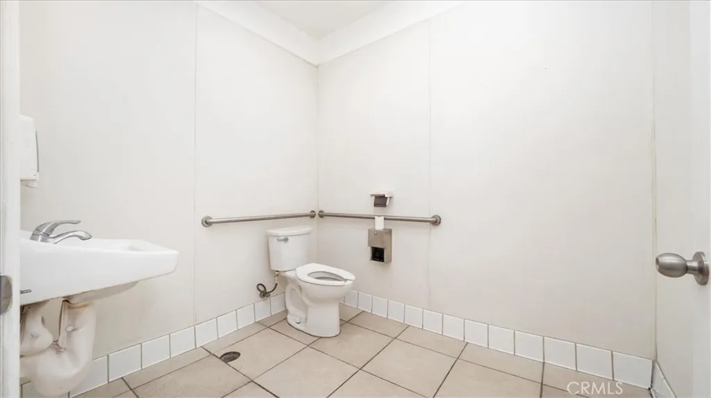 4126 Whittier Boulevard, Los Angeles, California 90023 home-pic-9