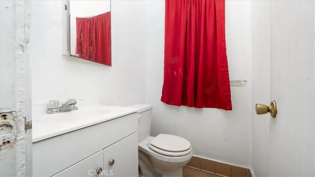 4126 Whittier Boulevard, Los Angeles, California 90023 home-pic-14